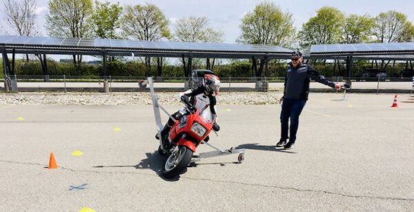 Schräglage A-Training – Gruppe (5-8 Pers.) – Bild 2
